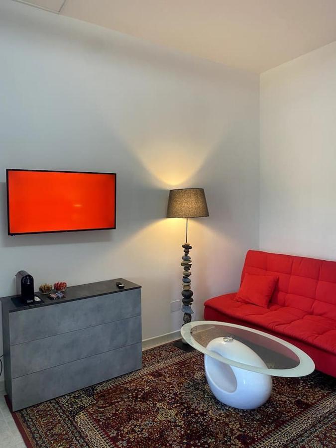 Mini Red Hub - Design Apartment Sant'Agapito Eksteriør bilde